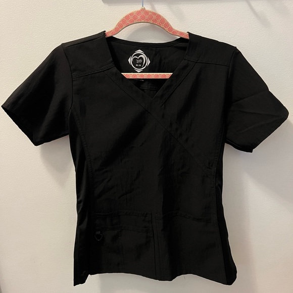 💥2/12$💥.  Health Pro scrub top - Picture 1 of 5